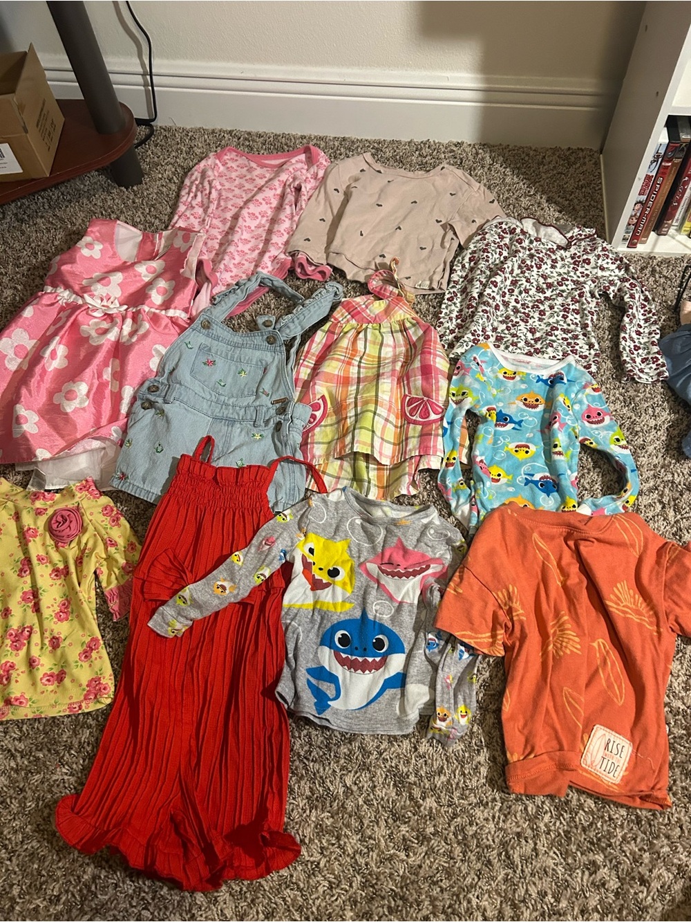 Mixed Girls Clothing 2T / 24 months - 11 pieces